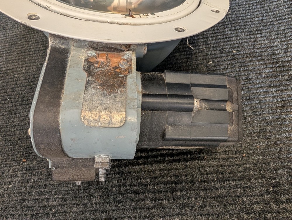 Grimes Retractable Landing Light