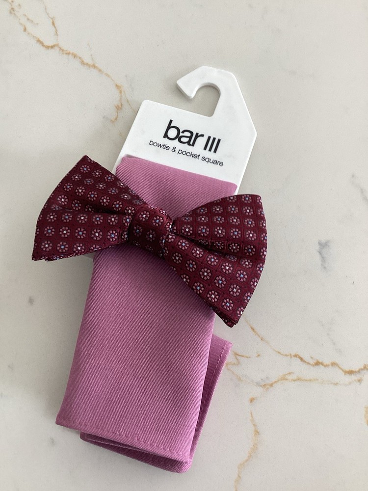 Bar III Men's Sondley Bow Tie & Solid Pocket Square Set NWT