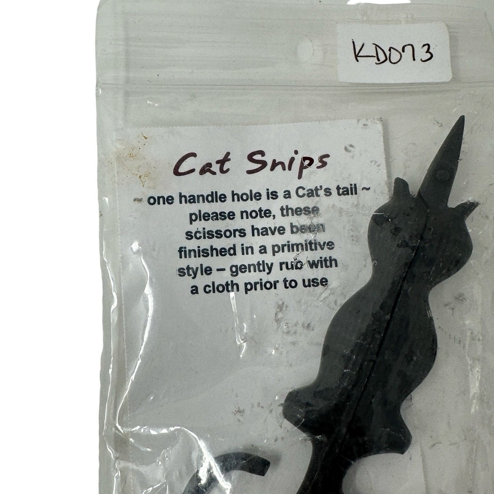 KelmScott Designs Scissors Cat Snips Embroidery Thread Sewing Primitive
