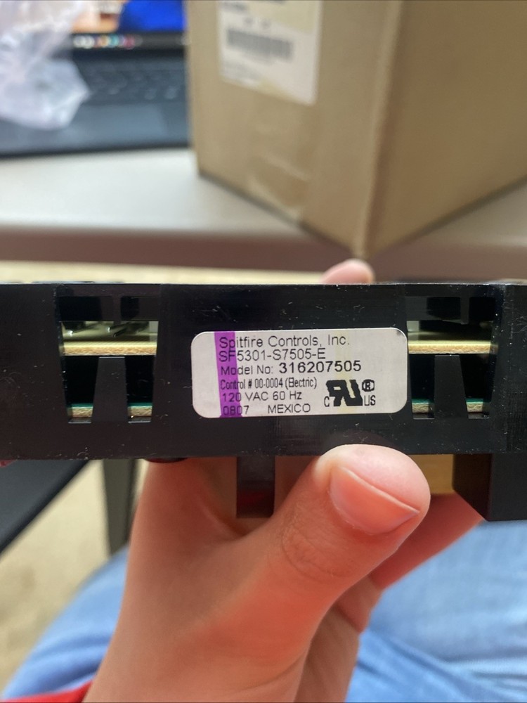 316207505 Clock/Timer Electronic Replacement Part New in box