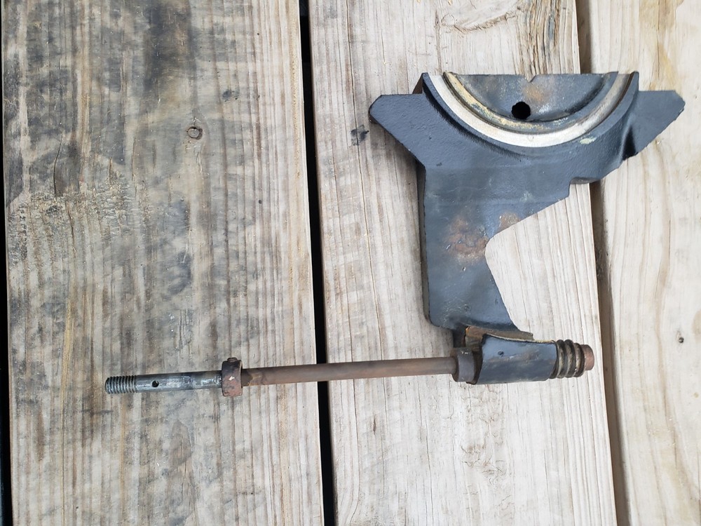 Delta Elevating Shaft Assy From 34-444 Saw