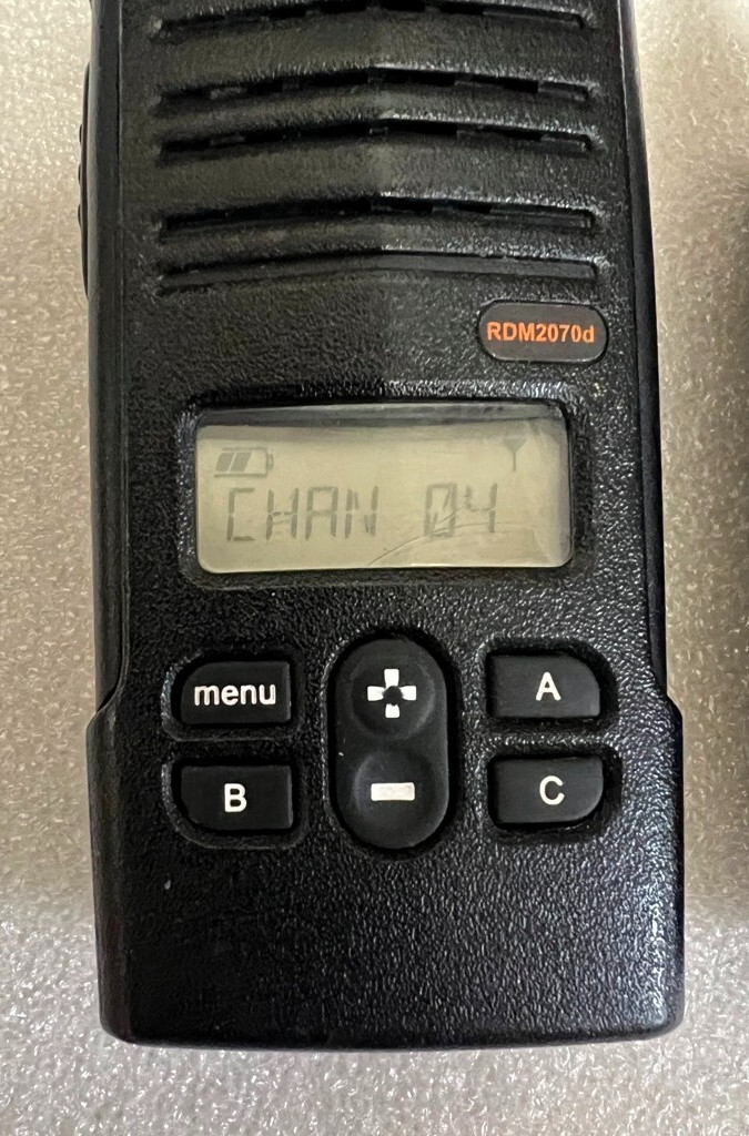 Motorola RDM2070D Walmart Two-Way Radio Walkie Talkie RDM2070BFAAS w/ Battery