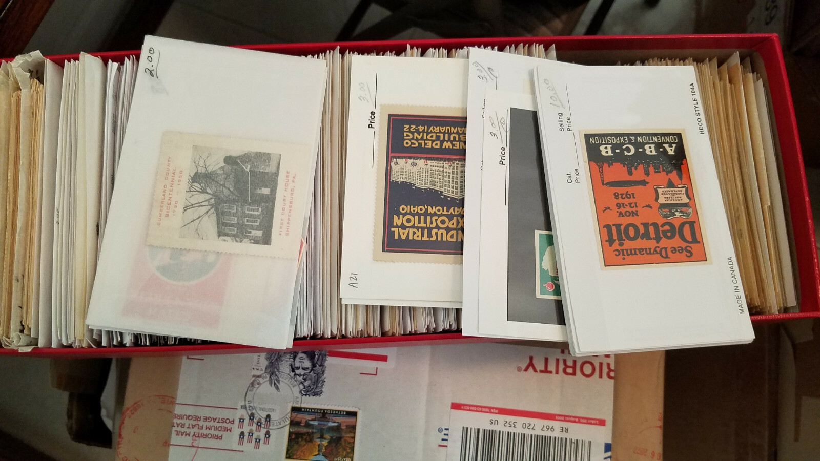 LOT OF 50 USA AND INTERNATIONAL POSTER CINDERELLA STAMPS FROM OLD SCHOOL HOARD