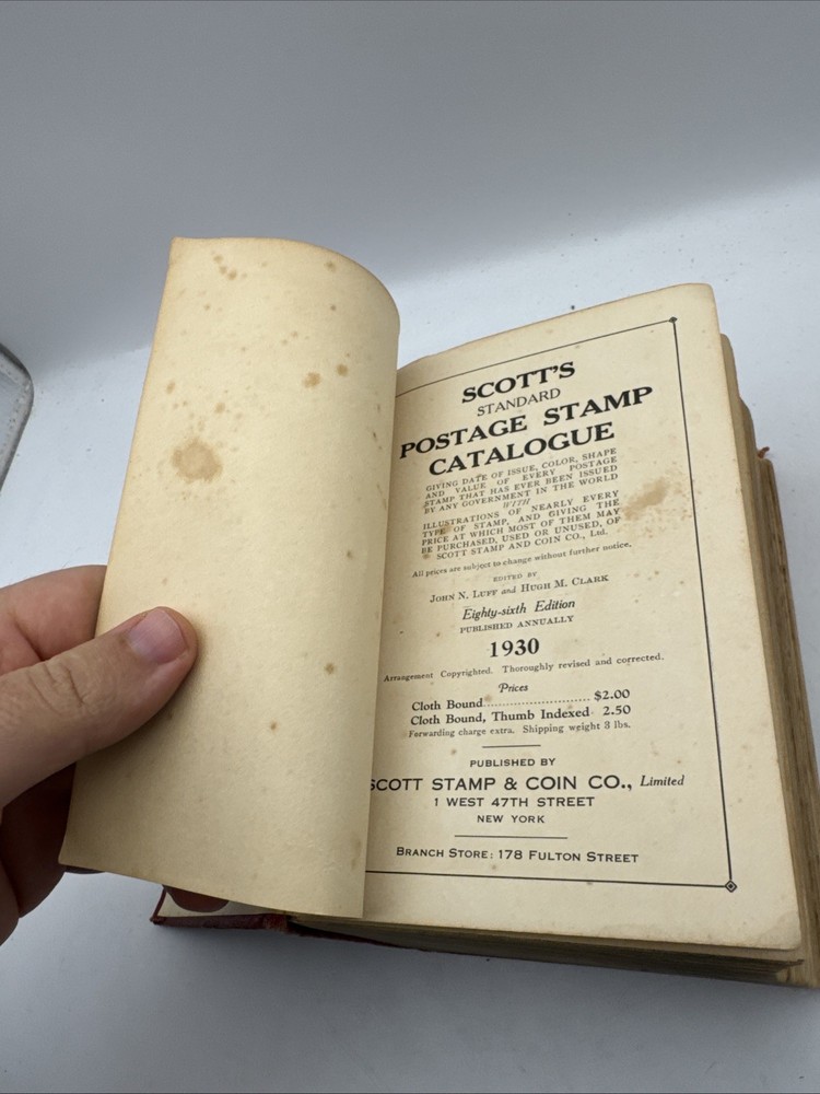1930 Scott's Standard Postage Stamp Catalogue
