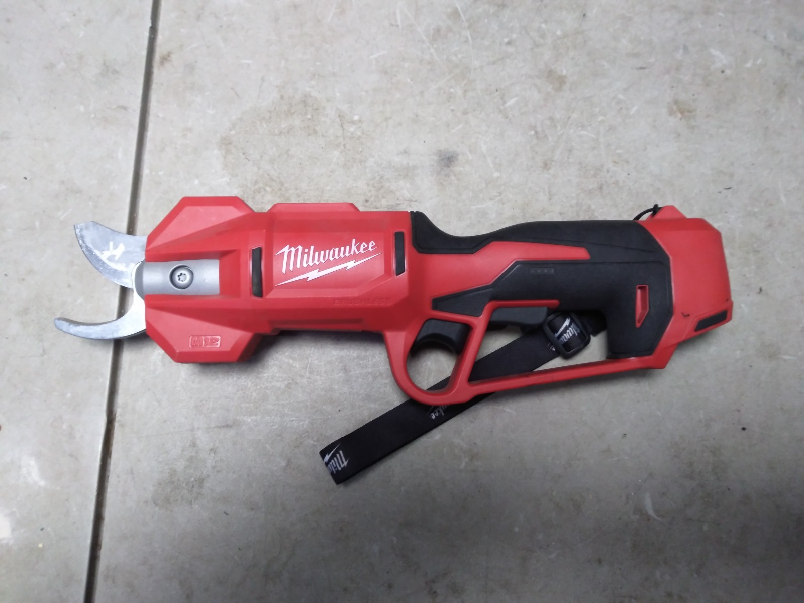 Milwaukee 2534-20 M12 12V Cordless Brushless Pruner Shears Tool Only
