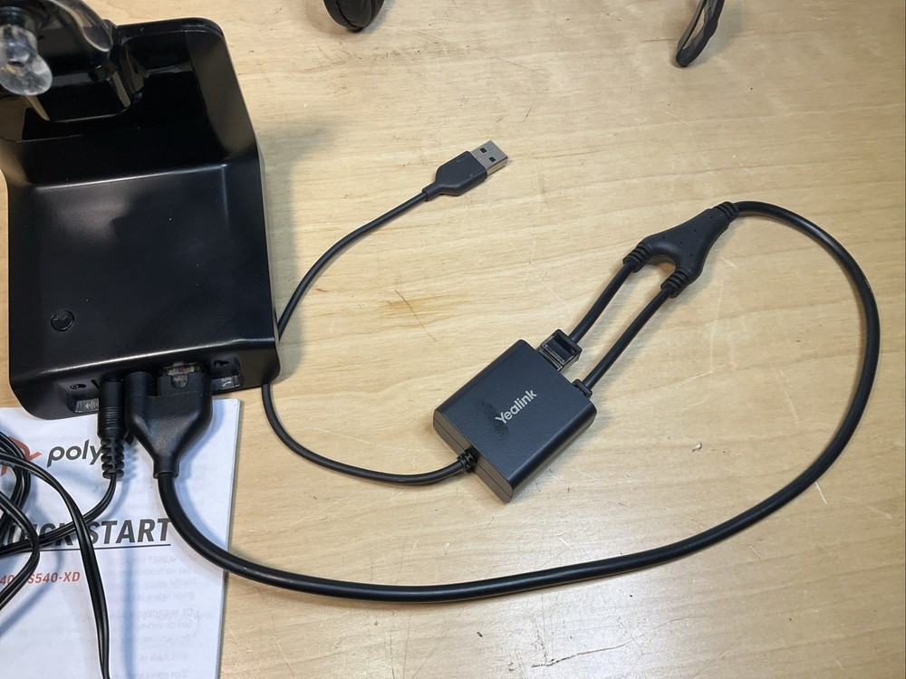 Plantronics C054A Base + WH500 WIRELESS HEADSET Bluetooth