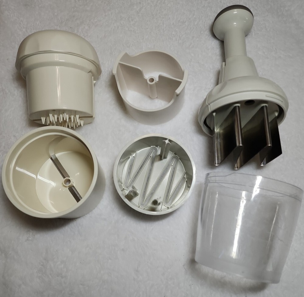 Pampered Chef Chopper & Spiral Slicer Lot missing chopper bottom