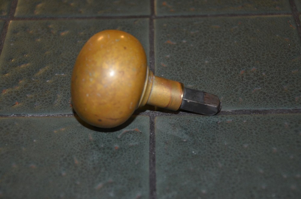 Door Knobs 2 1/4" Vintage Pr Antique BRASS