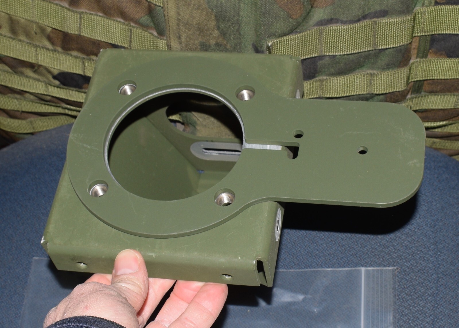 MILITARY GPS ANTENNA MOUNT BRACKET BASE PLATE LMTV TRUCK HMMWV MRAP LIGHT