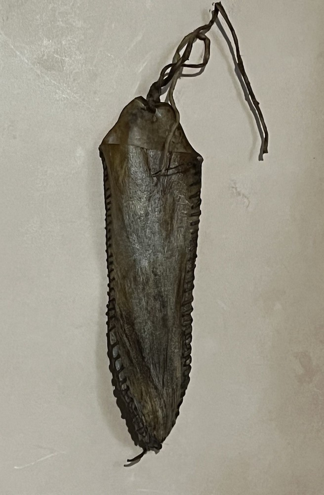 Inuit knife & sheath replica set