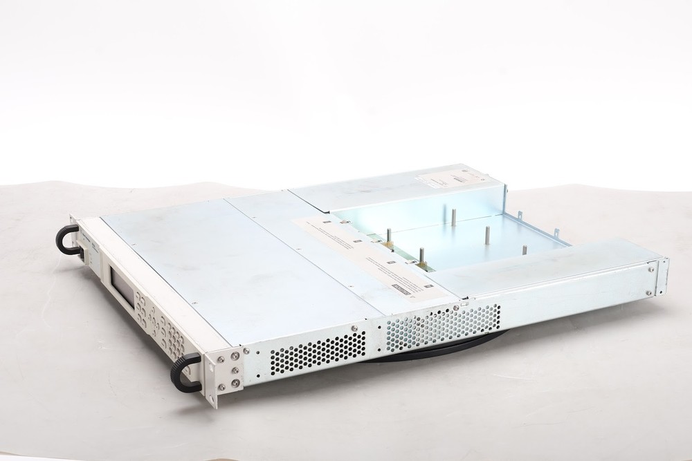Agilent N6700A Low Profile MPS Mainframe - No Modules