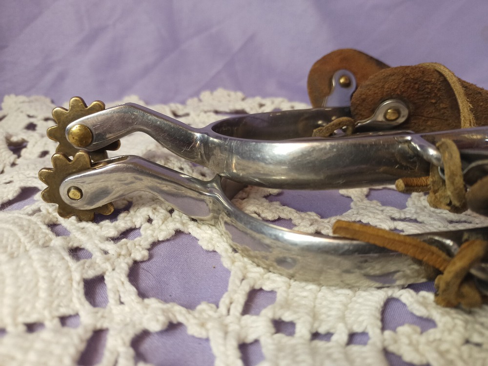 _++_ Good Usable Spurs _++_