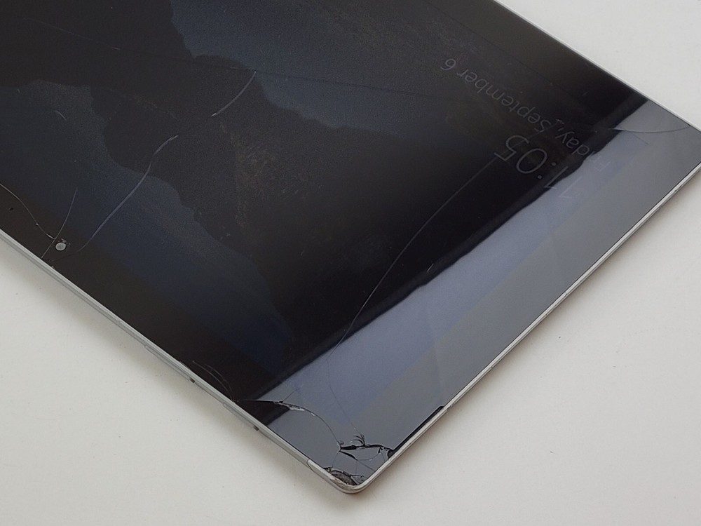 (3x) Microsoft Surface 3 (1645) 64GB (Wi-Fi) Windows Tablets - *PLEASE READ*