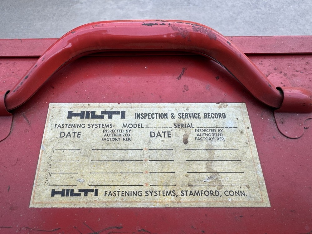 Hilti DX400B Powder Actuated Tool w/ Case & Extras