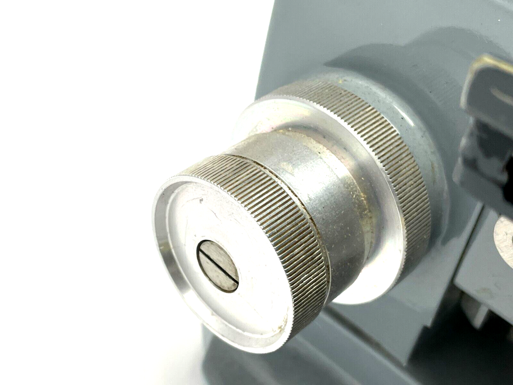 American Optical 10-118 Microscope w/ Lamp 1037