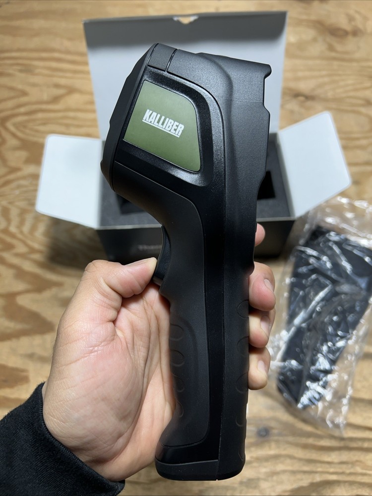 Thermal Imaging Camera - 320 x 240 Screen Resolution, Inbuilt Storage 5000+ I...