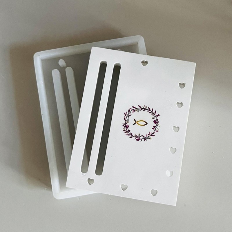 Rectangular Wallet Molds Hollow Heart Gift Clip Pendant Silicone Molds