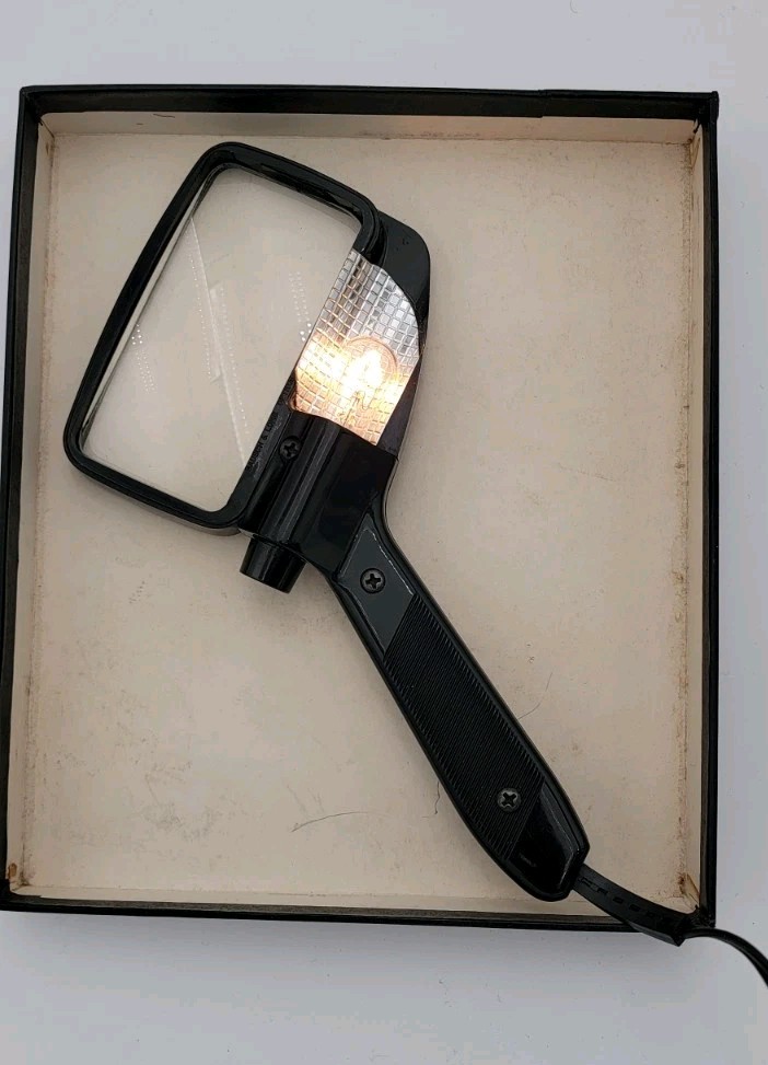 VTG Bausch & Lomb Illuminated Rectangular Reader Magnifier TESTED