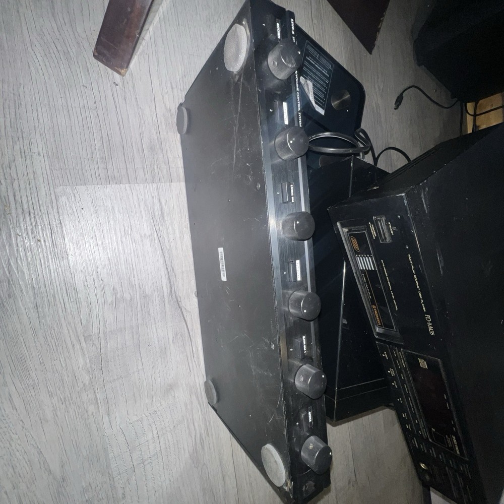 Niles SSVC-6 Speaker Selector/Volume System