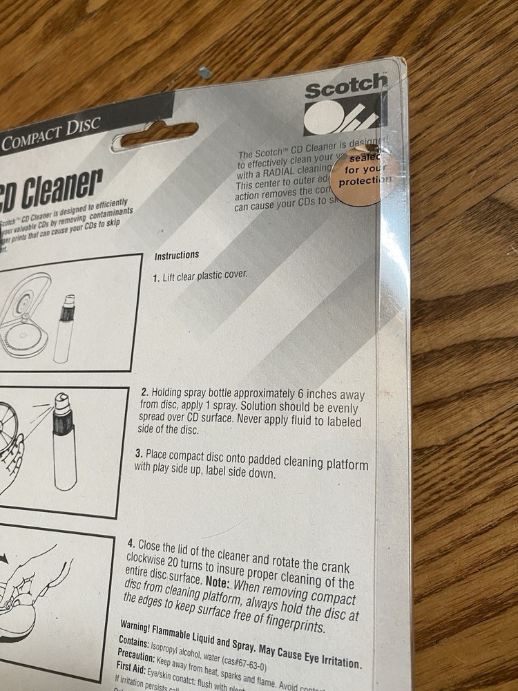 NIP Scotch Disc Cleaner CD And CD-ROM Cleaner - with CD & Cleaning Solution 1F