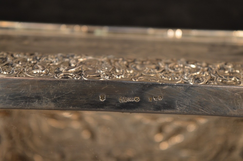 Silver Top Engraved Glass Box