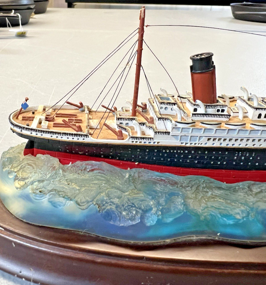 Danbury Mint The Titanic Model Ship