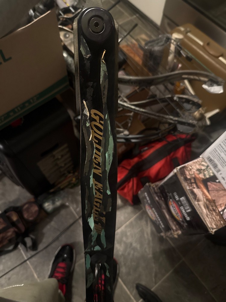 golden eagle vintage bow