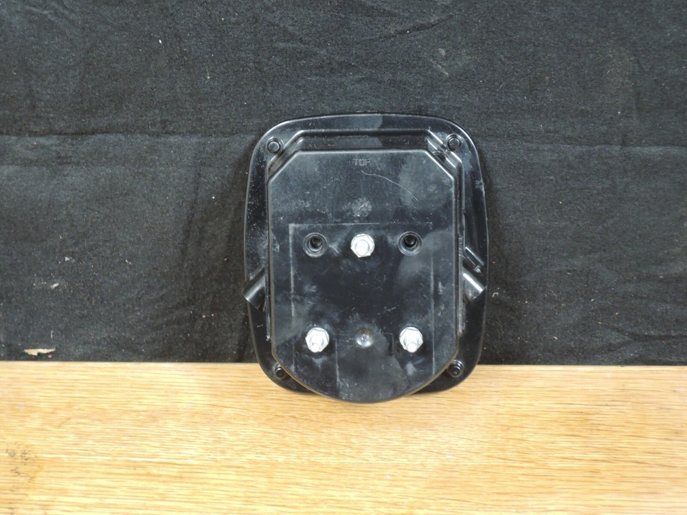 Grote 5392-71 Tail Light Take-Off 3 Stud