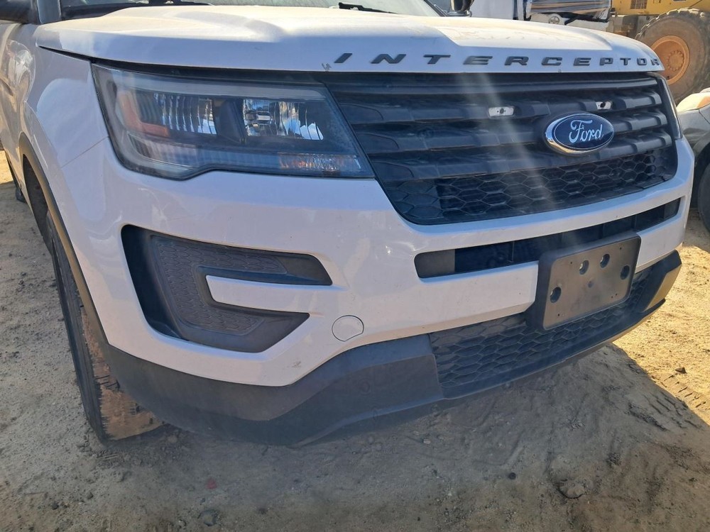EXPLORER 2018 Glove Box 4844487