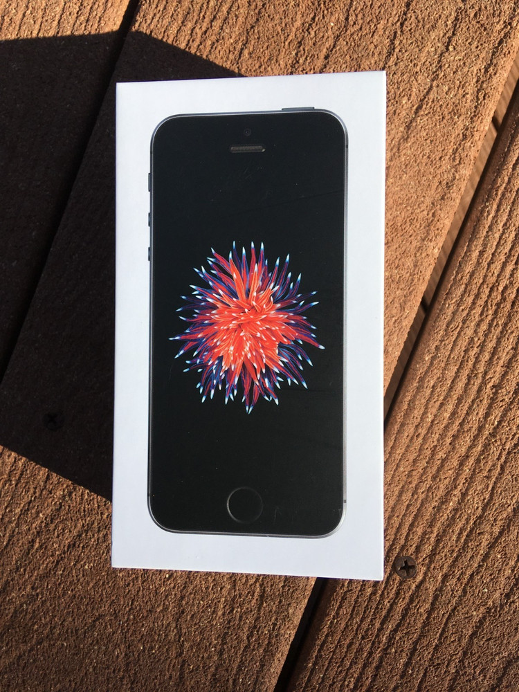 Apple iPhone SE  32GB - EMPTY BOX and Paper Inserts ONLY