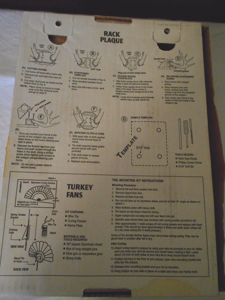 TROPHY MOUNTING KIT STILL IN BOX