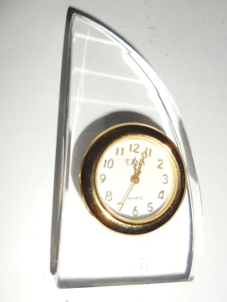 VINTAGE SMALL CRYSTAL ELGIN CLOCK SPARKLING DESIGN NEEDS BATTERY