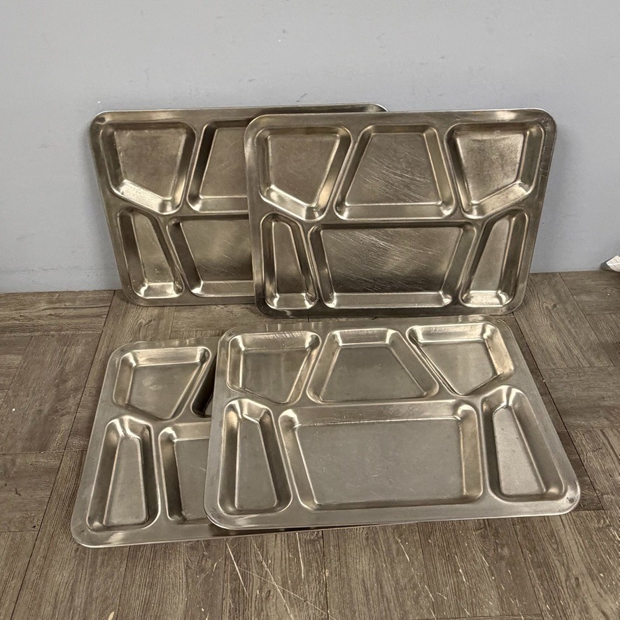 4- ww2 War Era Carrollton Undated Mfg USN Navy Stainless Steel Meal Mess Tray