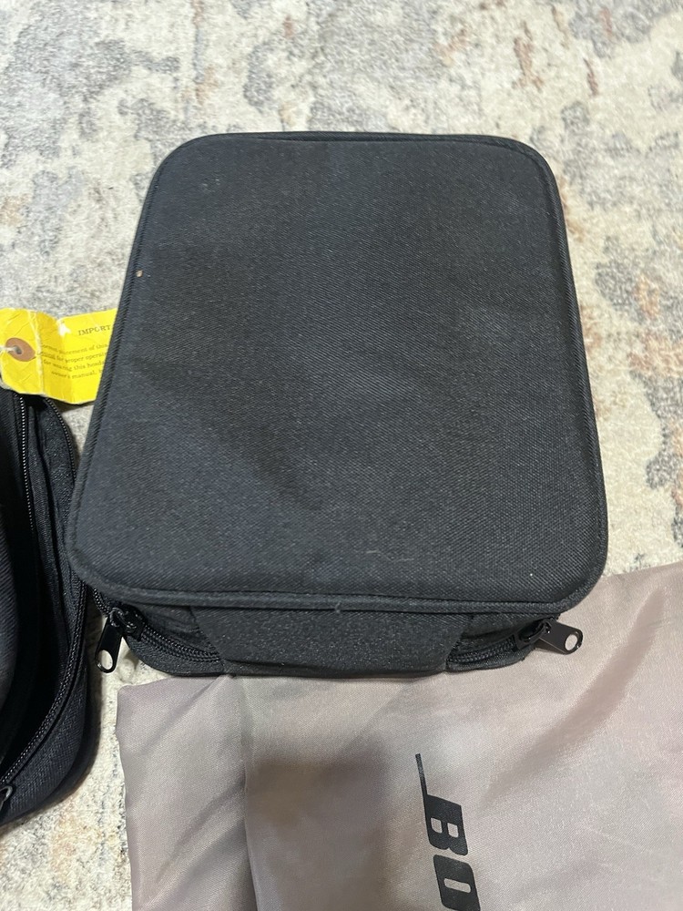 Bose Aviation Embroidered Headset Bag Lot (4) - Two Thicker Zip /Two Pull String