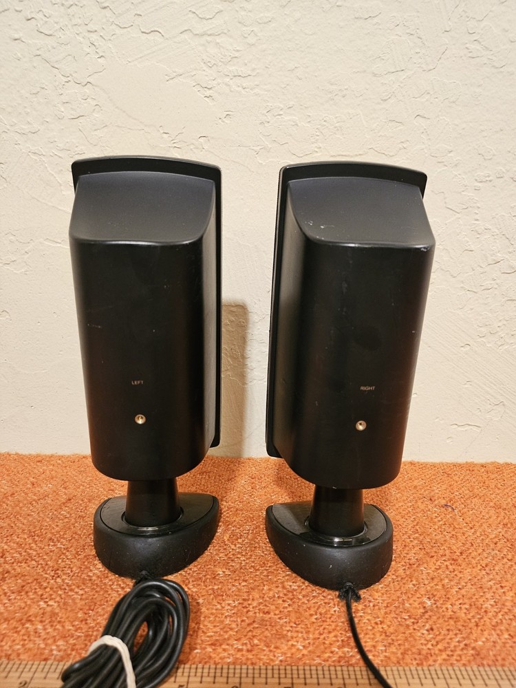 2 Vintage Acoustic Authority Computer SpeakersTested & Working Matching set