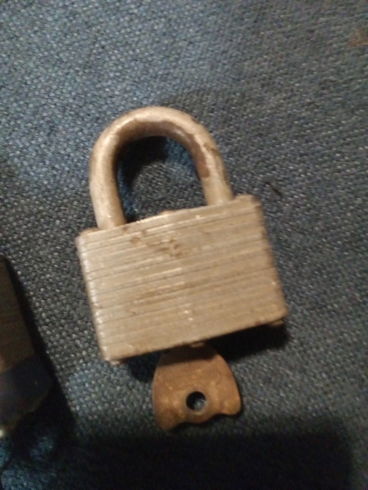 4 Padlocks, All Work