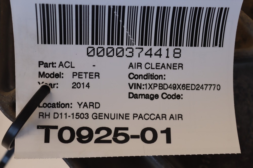 2013-2017 PETERBILT 579 CUMMINS PACCAR ENGINE AIR CLEANER BRACKET MOUNT OEM
