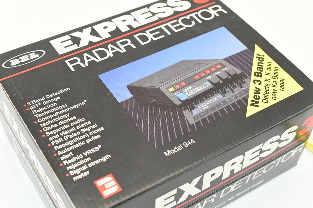 Vintage BEL Radar Detector Express 3 - Model 944 - COMPLETE in BOX