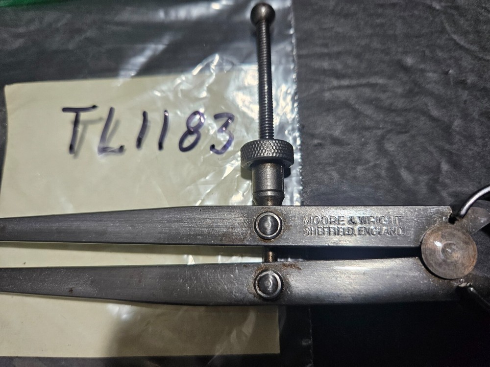 VINTAGE MOORE & WRIGHT 6" FLAT LEG SPRING JOINT INSIDE CALIPER(TL1184)