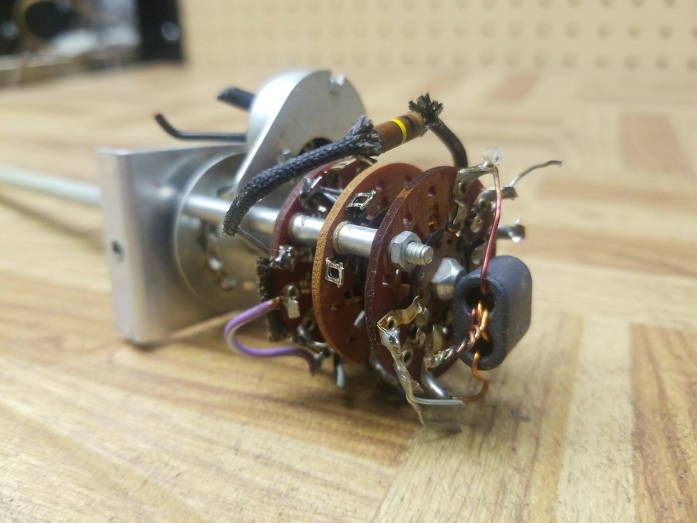 Mcintosh mr65 Power Switch And Selector