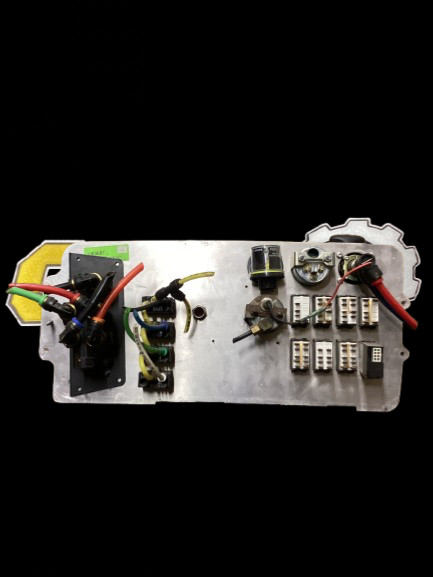 Freightliner Columbia Dash Panel – Full Gauge Cluster | FAST SHIPPING