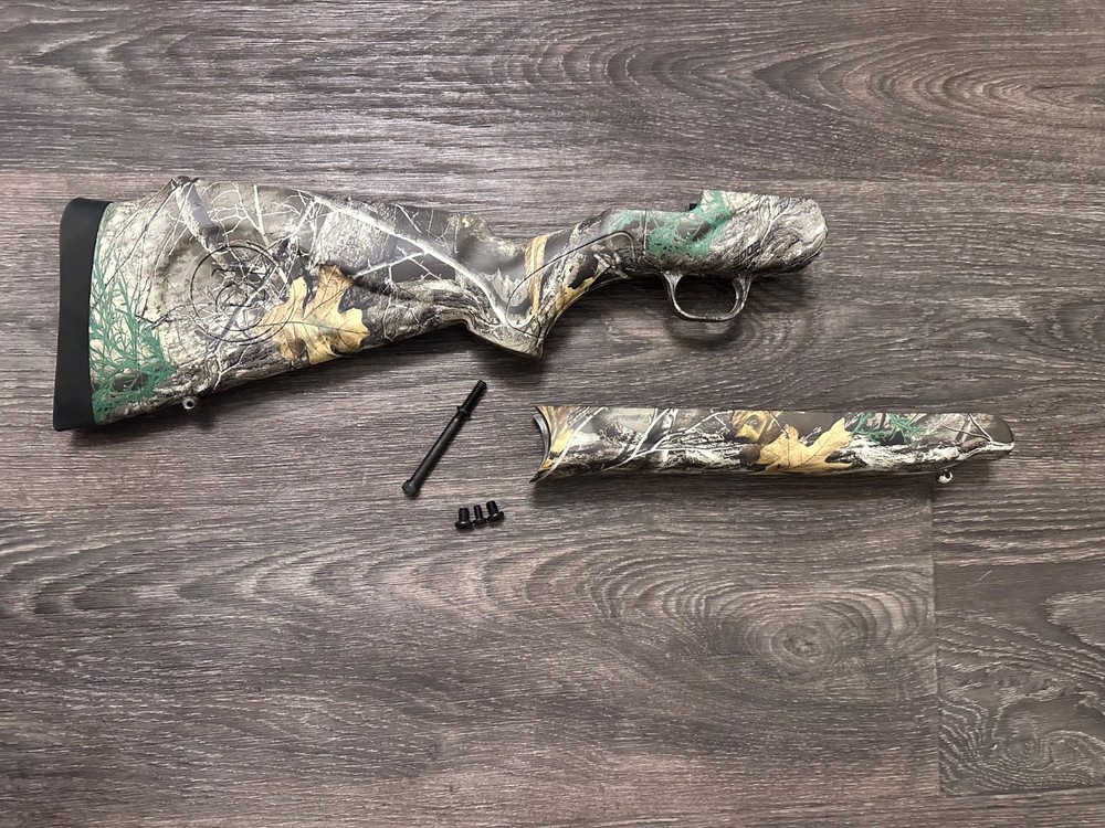 THOMPSON CENTER .50 CAL IMPACT  MUZZLELOADER STOCK ASSEMBLY CAMO