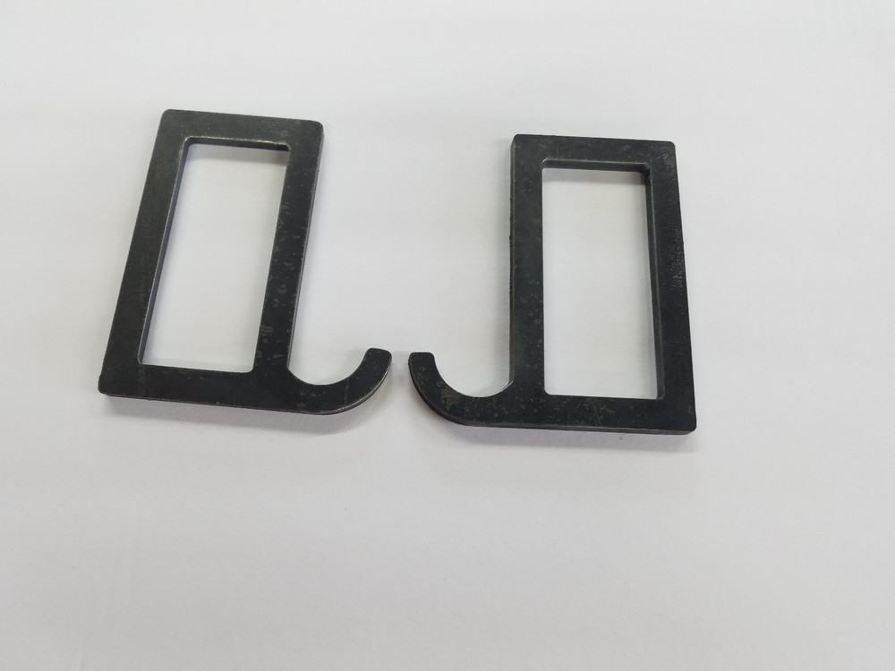 2 X 4 Steel Target Hanger Hook Style Brackets (2 Pack)