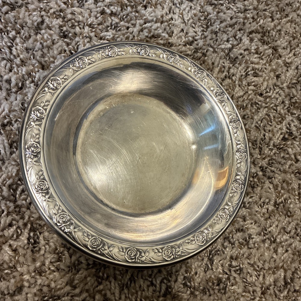 Reed & Barton Classic Rose Design Silver Plate Bowl
