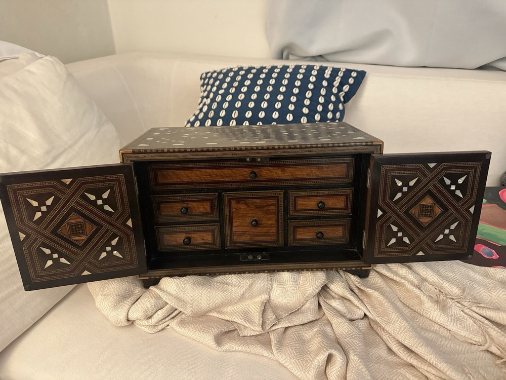 Middle Eastern Decorative Inlay Box