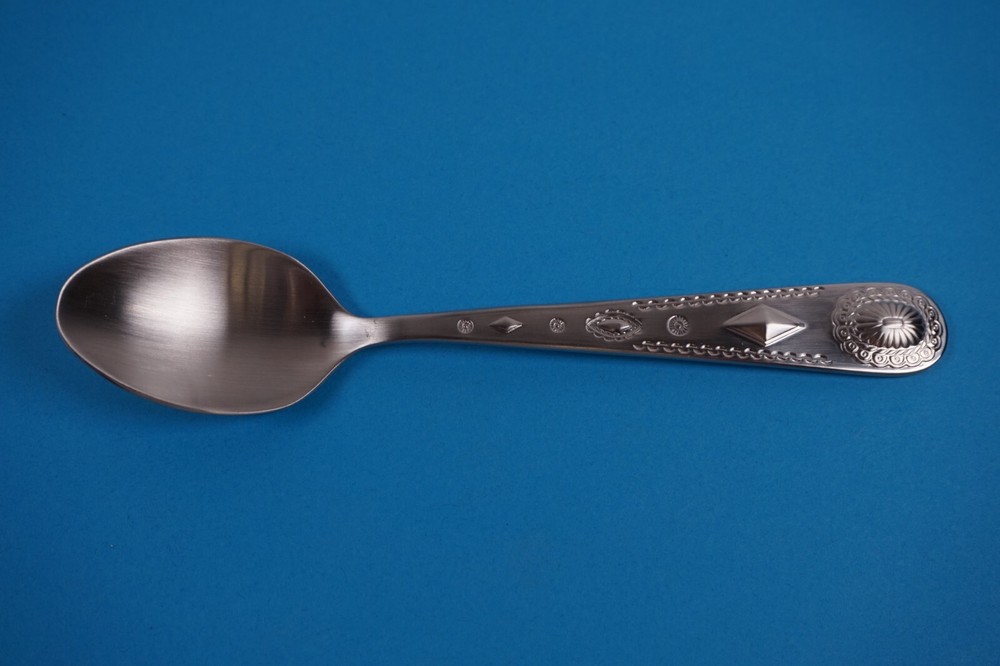 Wallace Stainless Taos Pattern Teaspoon 6 3/8" Diameter