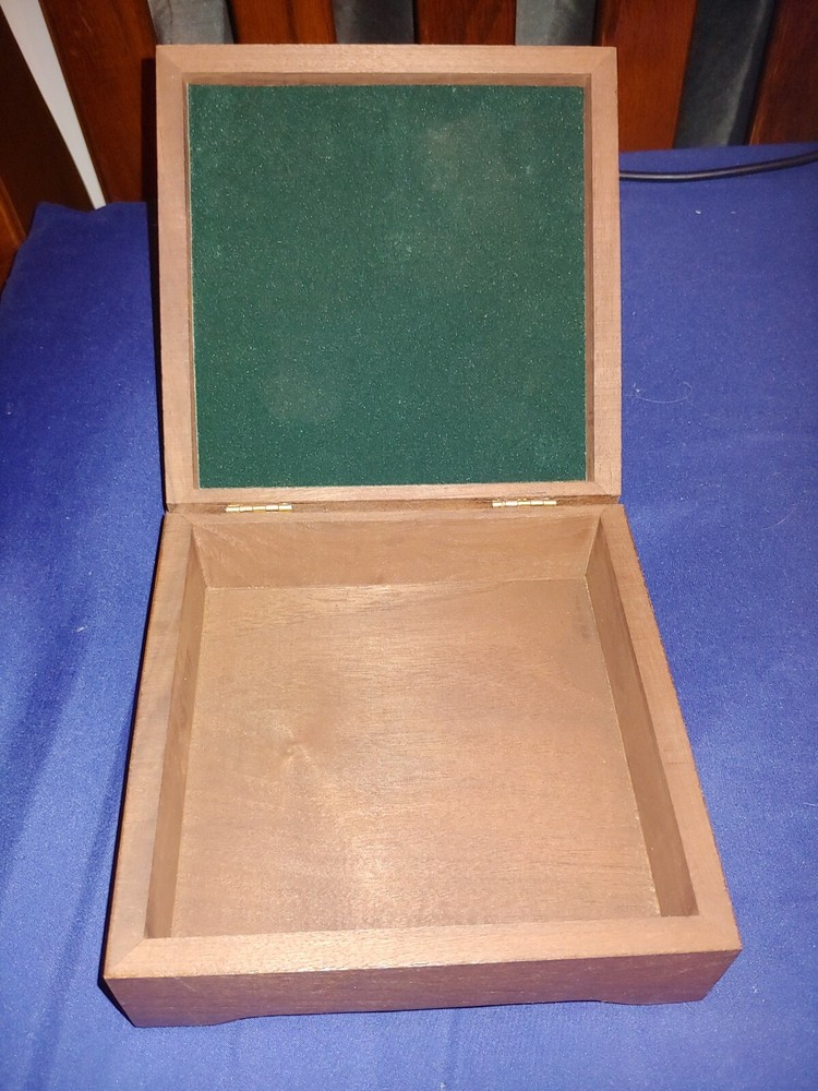 Small dark oak hinge top needlework display box
