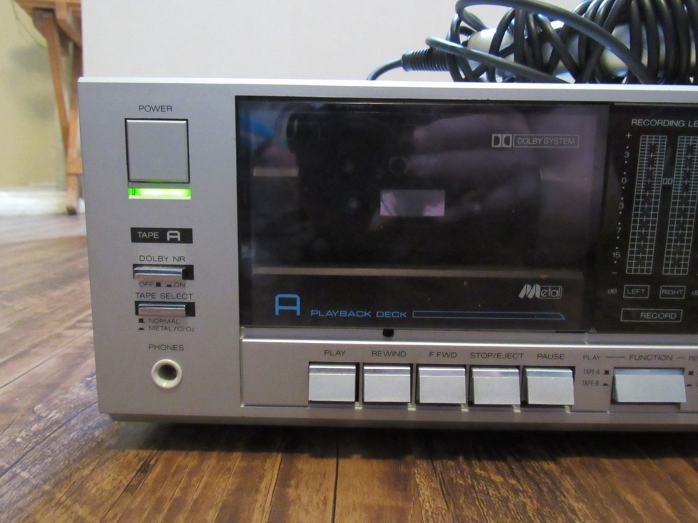 Proformance Synchronized Dual Cassette Deck Model 564-93281350 W/ Microphone