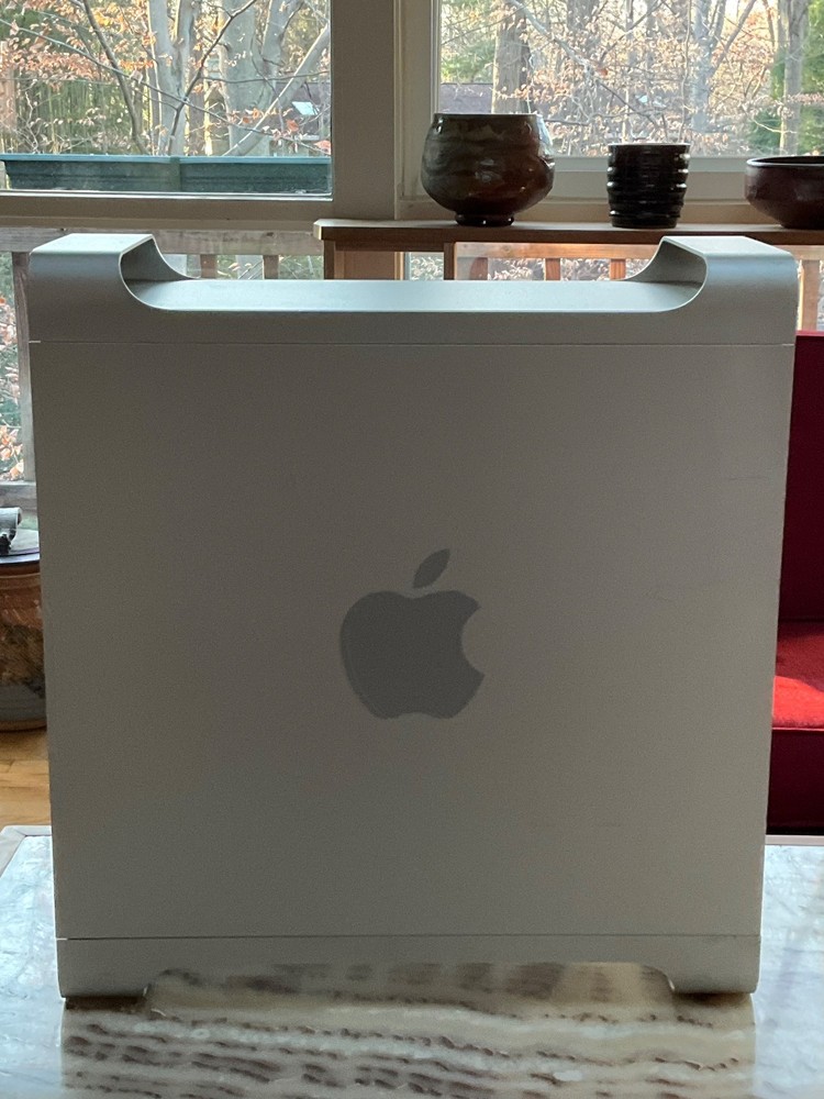 MINI BAR converted apple Mac G5 computer