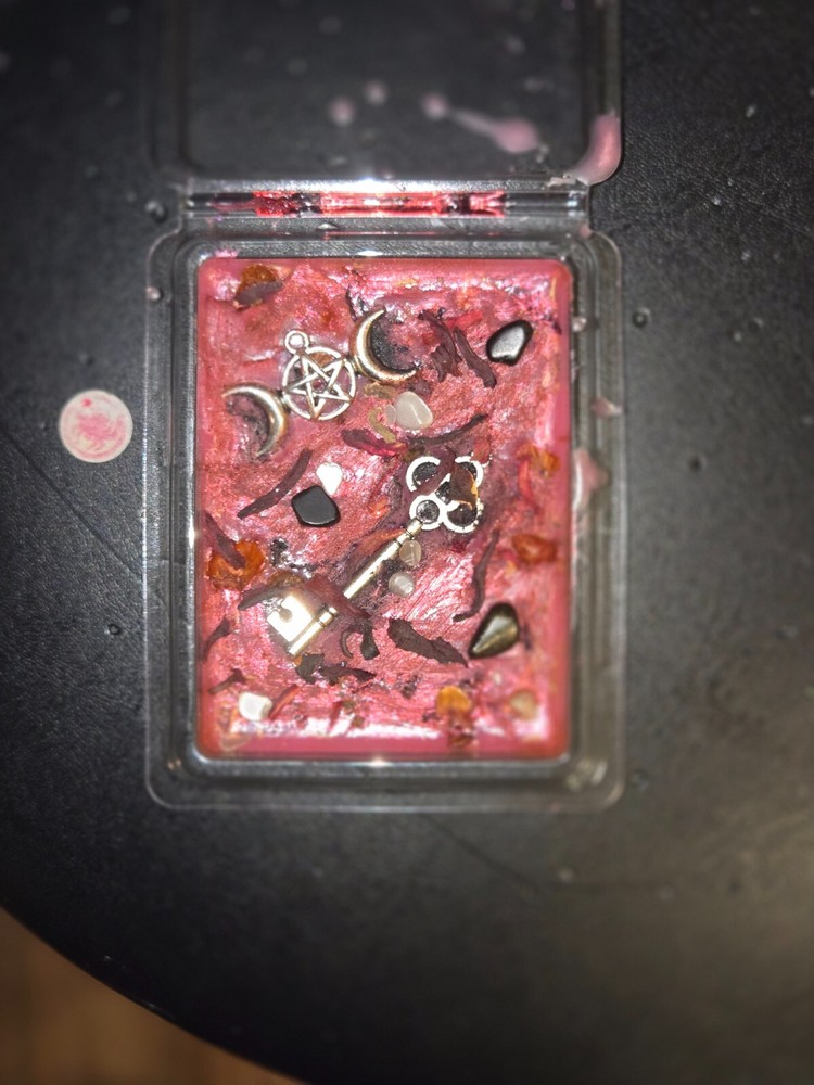 DEITY WAXMELTS - HECATE
